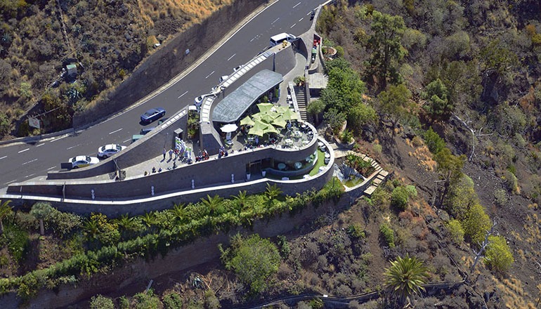 Blick von oben auf den Humboldtblic, als er im Jahr 2010 eröffnet wurde. Der berühmteste Aussichtspunkt des Nordens von Teneriffa ist seit sechs Jahren abgeriegelt. Foto: Moisés Pérez