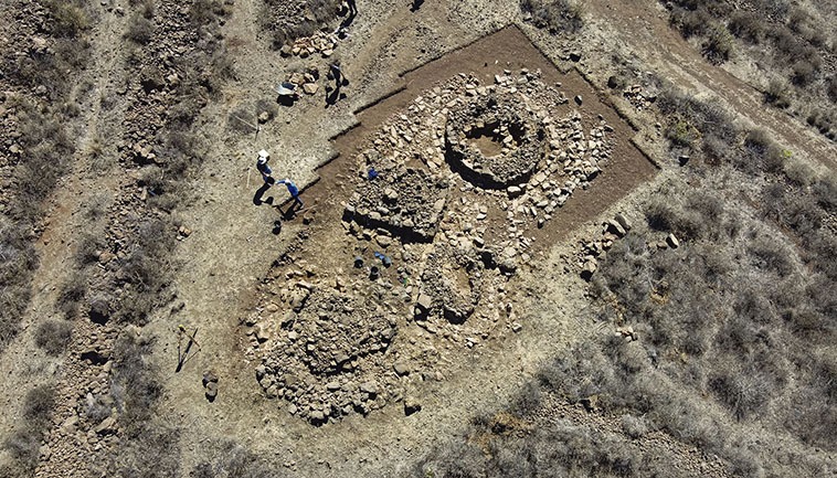 Die vier neu entdeckten Steinbauten erinnern an Grabhügel, doch wurde dort niemand bestattet.