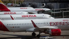 Flugzeuge von Iberia im Flughafen Madrid Barajas Foto: EFE