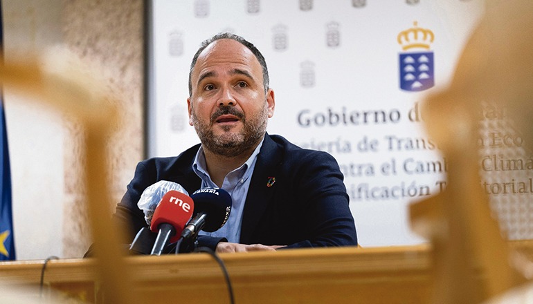 Der Regionalminister für Territorialpolitik, José Antonio Valbuena Foto: EFE