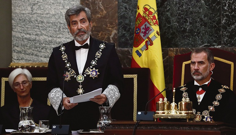Der Präsident des Obersten Spanischen Gerichtshofes, Carlos Lesmes, während seiner Ansprache zur Eröffnung des Gerichtsjahres im Beisein von König Felipe VI. am 7. September in Madrid Foto: EFE