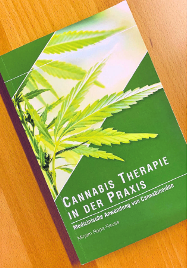 Ihre Erfahrungen hat Mirjam Repa-Reuss in einem Buch zusammengefasst.