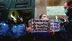 Proteste während einer Zwangsräumung in Madrid Foto: EFE
