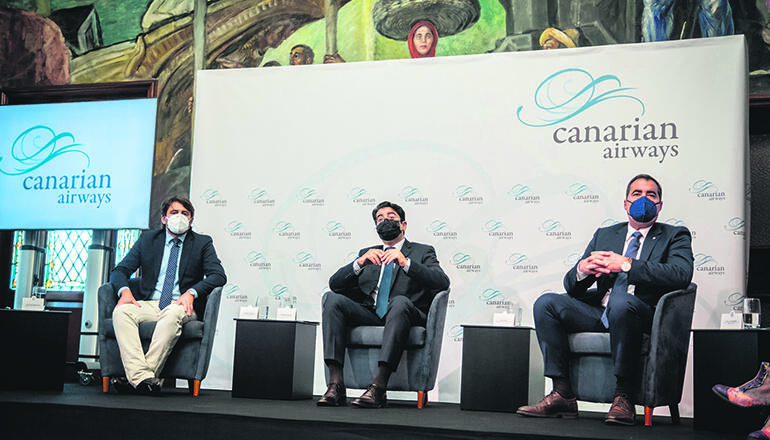 Jorge Marichal, Pedro Martín und Óscar Trujillo (v.l.n.r.) bei der Präsentation im Cabildo Foto: ashotel