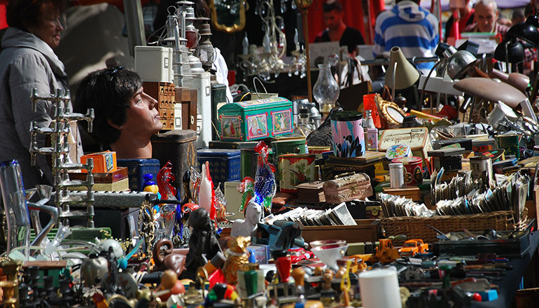 Der Flohmarkt von Santa Cruz soll endlich wieder stattfinden dürfen. Foto: Pixabay