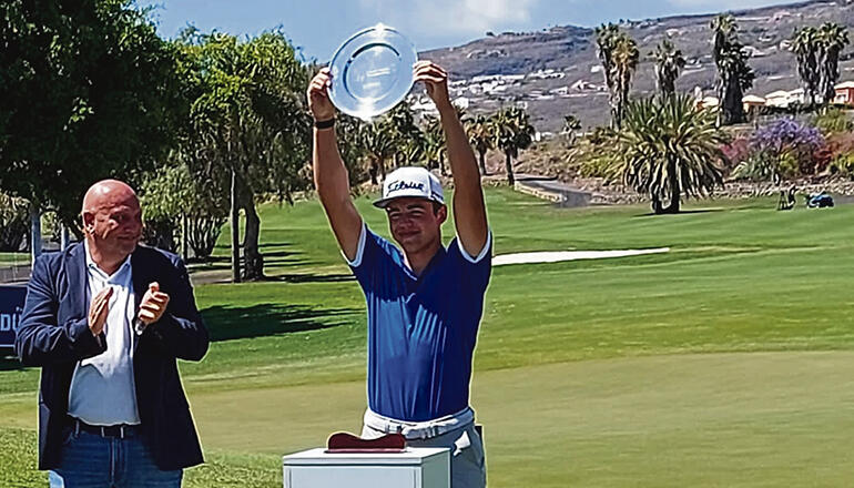 Strahlender Sieger: Garrick Higgo gewann zwei der Turniere der European Tour auf den Kanaren. Foto: Tenerife golf