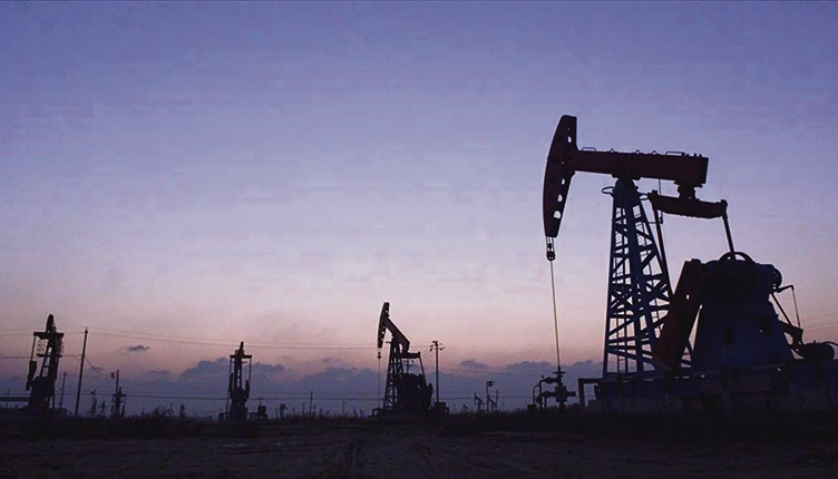 Die OPEC+ will die Erdöl-Produktion in den nächsten Monaten nur moderat steigern. Foto: EFE