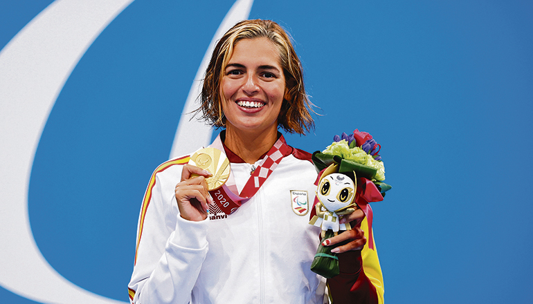 Bei den Spielen in Tokio stellte Michelle Alonso mit einer neuen Bestmarke von 1:12:02 einen neuen Weltrekord auf und sicherte sich die Goldmedaille. Fotos: EFE