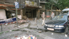 Bild der Zerstörung nach einem Attentat von ETA im Baskenland im Juli 2001 Foto: efe
