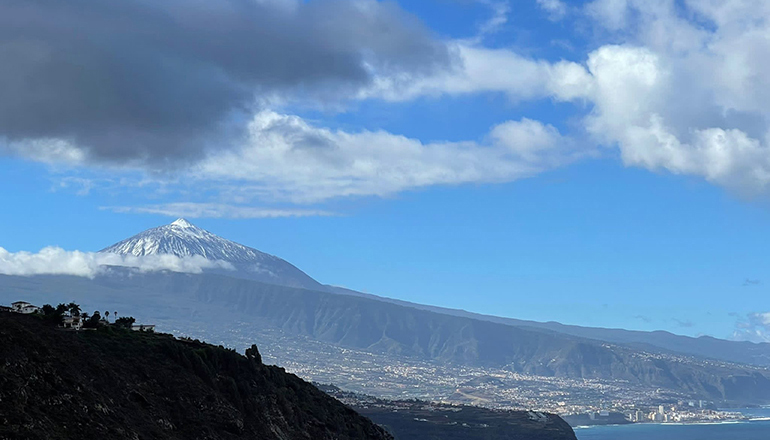 Blick von der Nordküste auf den Teide Foto: NOTICIA