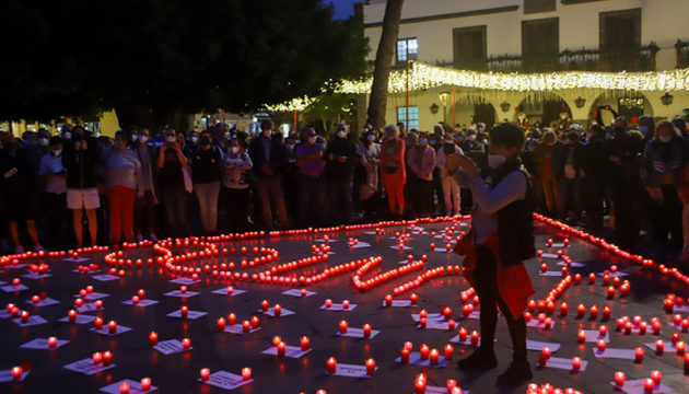 Betroffene klagten auf der Plaza de España in Los Llanos de Aridane: Die Hilfen kommen nicht an. Foto: EFE