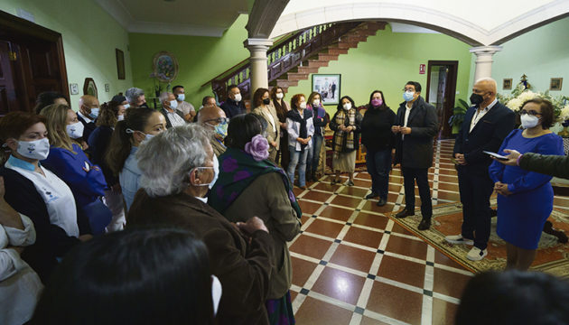 Inselpräsident Pedro Martín begrüßte Bewohner und Gäste bei der Eröffnung des Hauses. Fotos: CAbildo de Tenerife