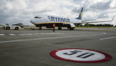 Die Schließung der Basen von Ryanair auf Teneriffa, Gran Canaria, Lanzarote und in Girona hatte die Entlassung von mehr als 200 Mitarbeitern zur Folge. Foto: EFE