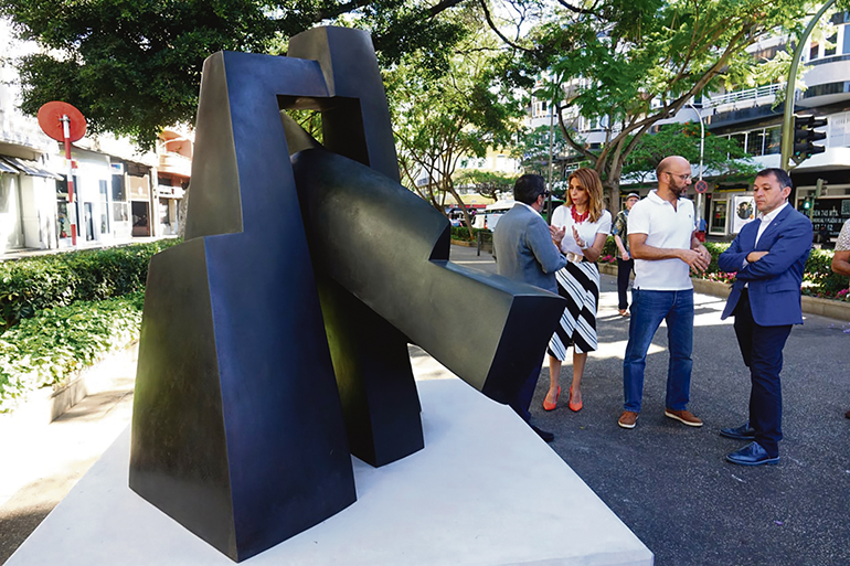 Die neue Skulptur kann an der Avenida de la Asunción bewundert werden. FOTO: AYUNTAMIENTO de SANTA CRUZ de Tenerife