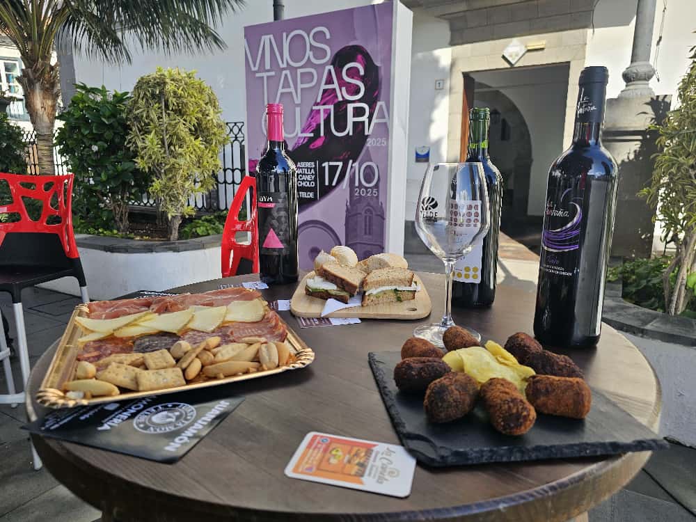 Wein und Tapas