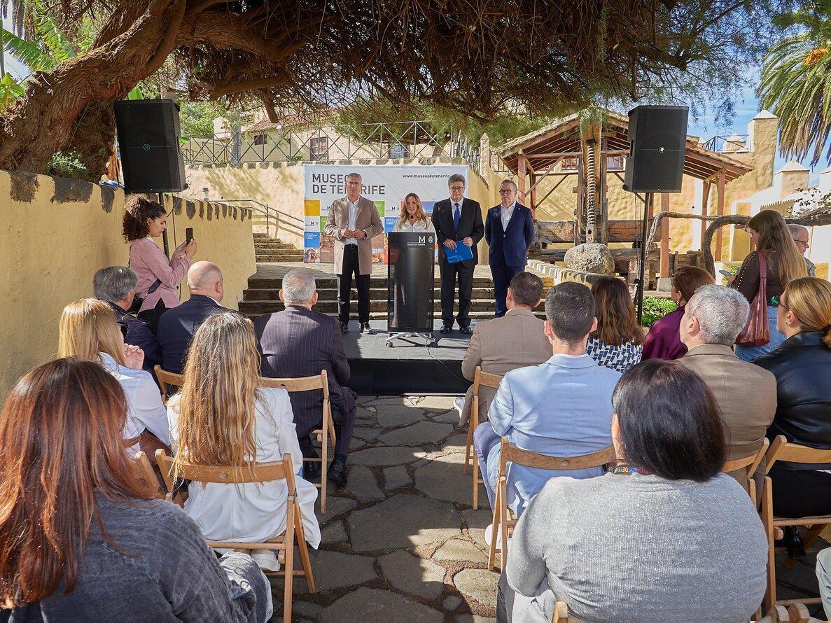 Wiedereröffnung Casa de Carta