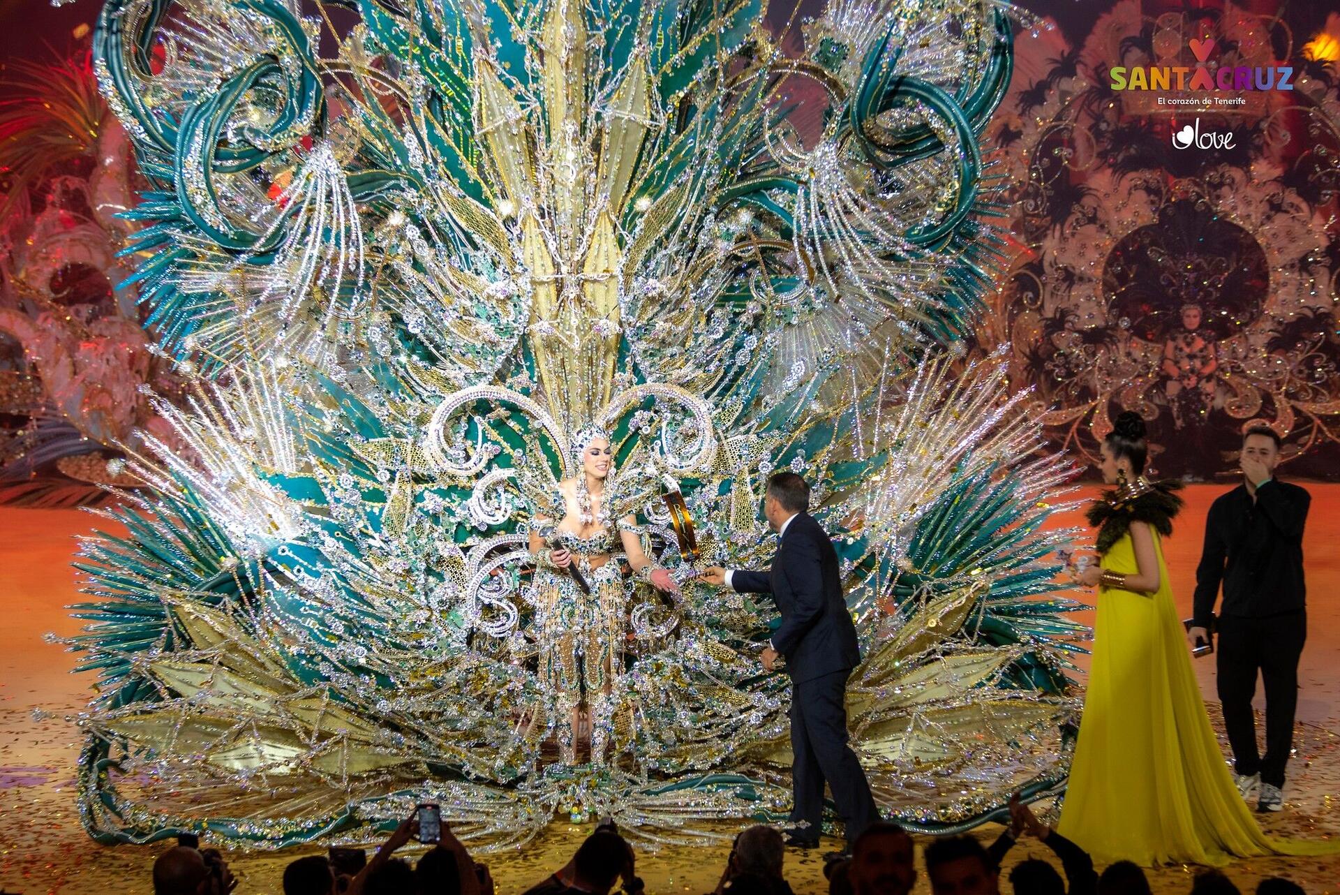 Die Karnevalskönigin 2025 von Santa Cruz de Tenerife
