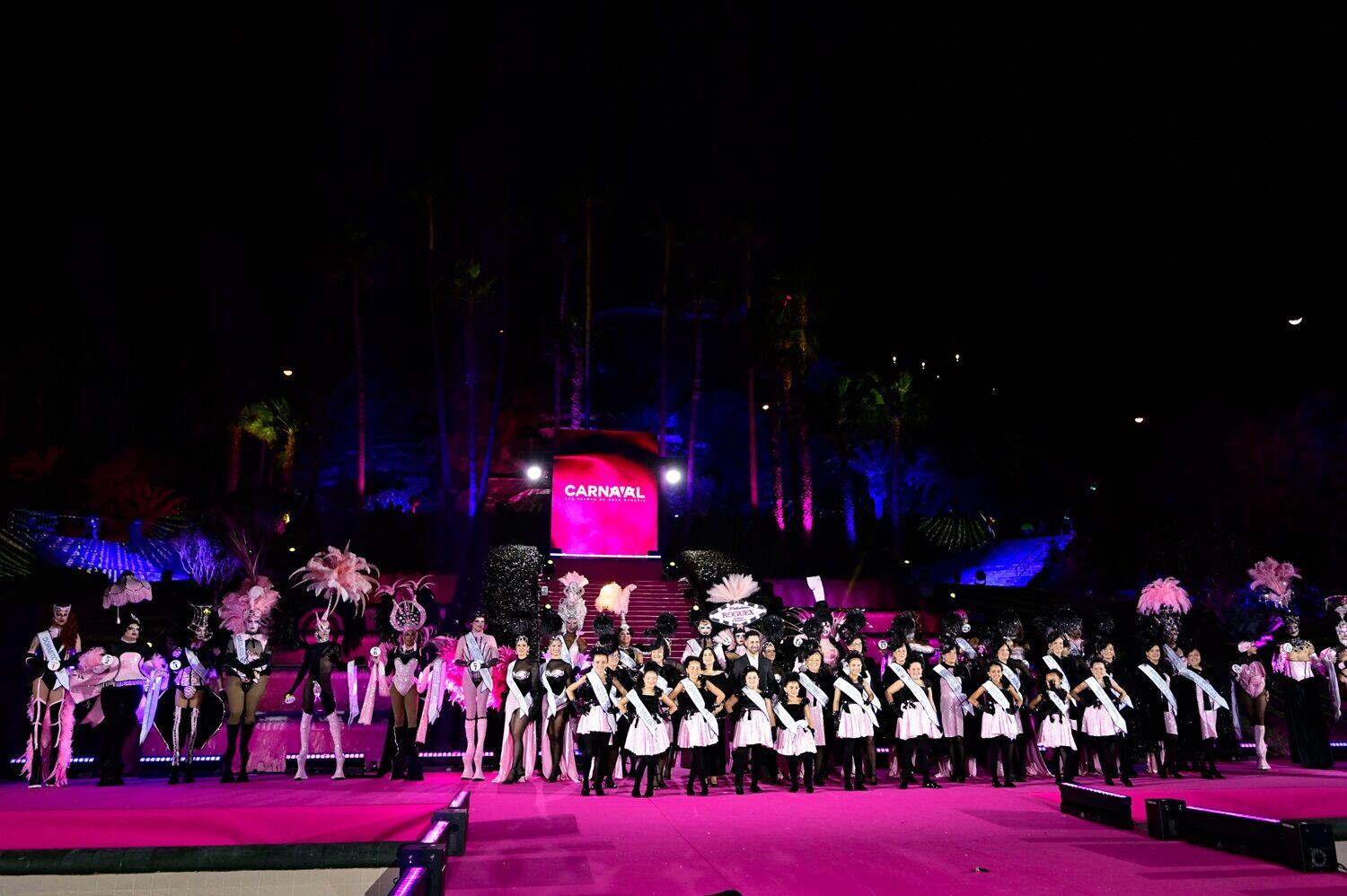 Präsentation der Bewerber für den Karnevalsthron in Las Palmas