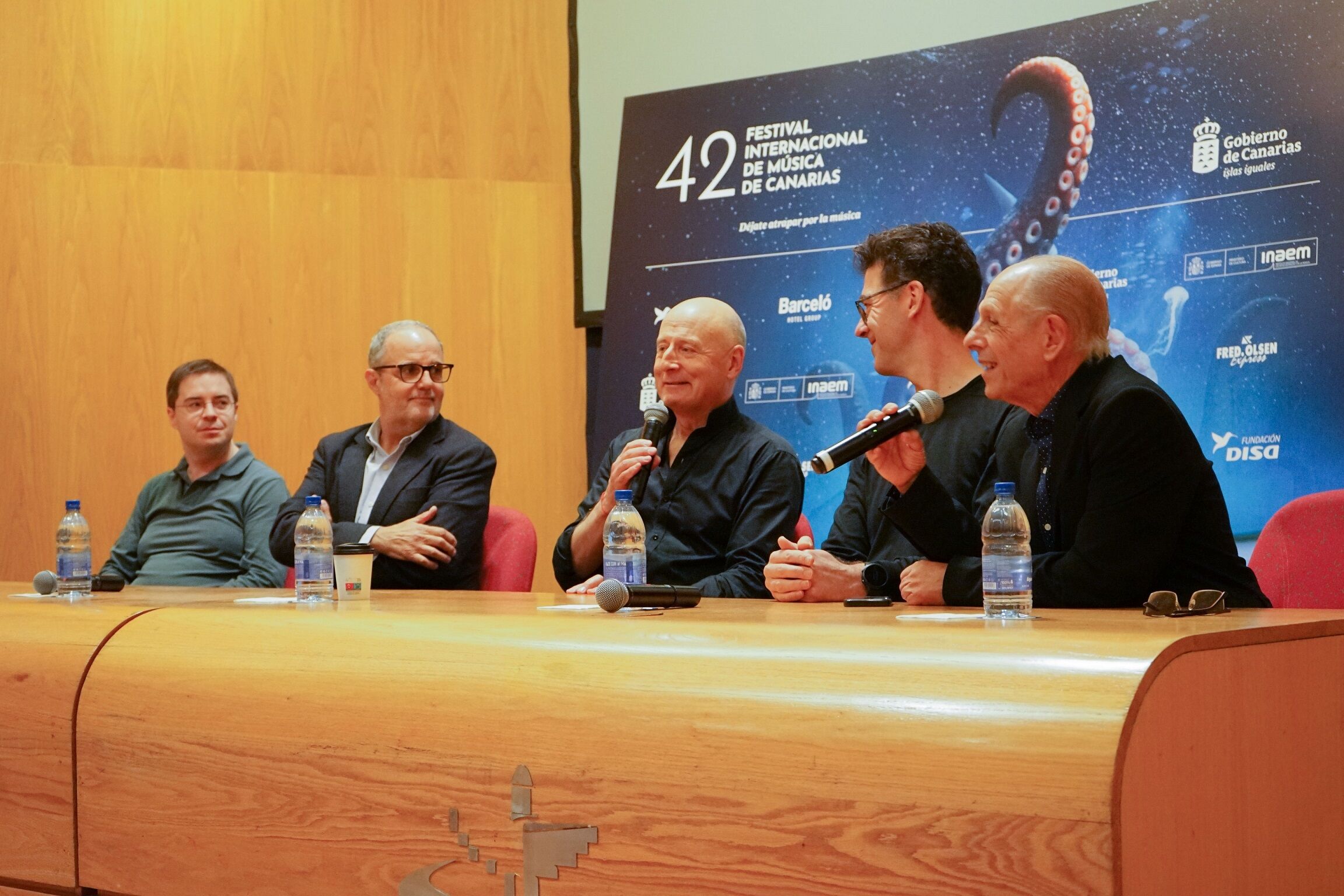 Jaervi (Mitte), Schwartz, Ortega, Martinez und Ducatenzeiler