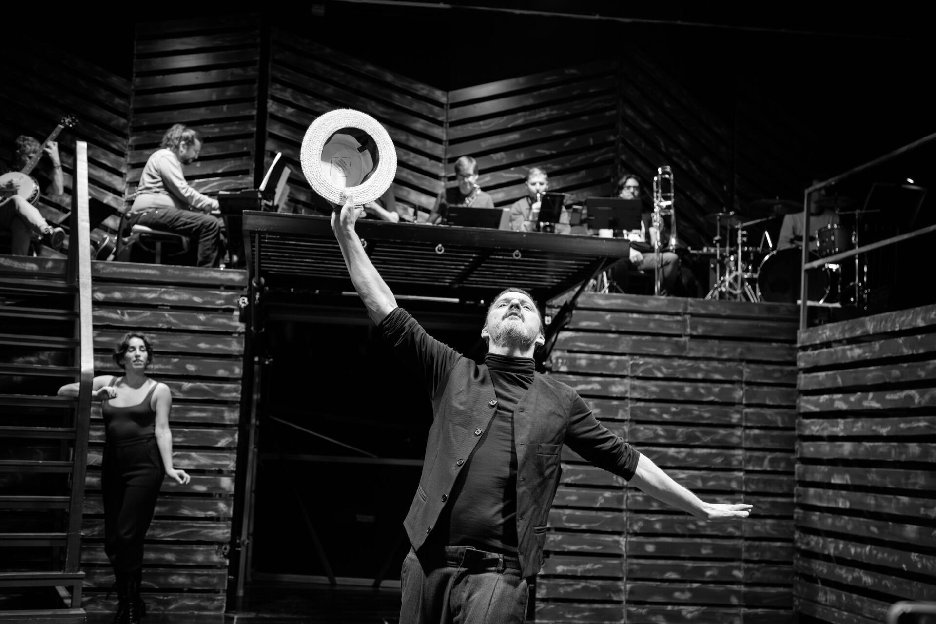 Die Dreigroschenoper