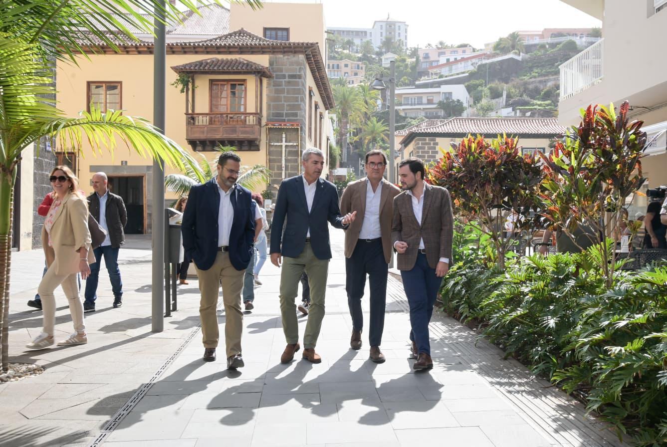 Besuch des Vizepräsidenten Manuel Domínguez in Puerto de la Cruz